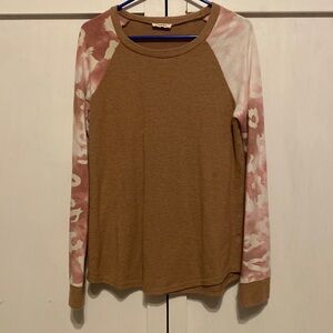 Womens Adora brand sweater size medium